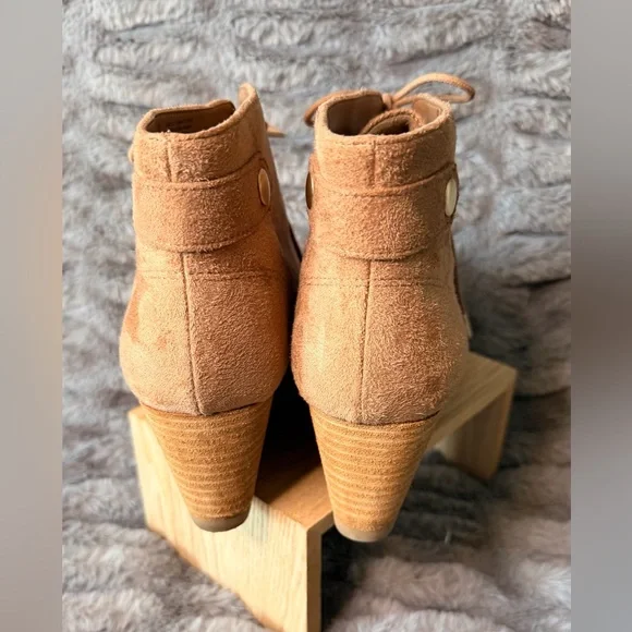 Dr. Scholls Tan Suede Wedge Ankle Lace-up Boots - Picture 3 of 5
